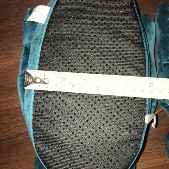 Cthulhu Twilight Terror Plush Slippers (Unisex) NWT - Picture 11 of 12